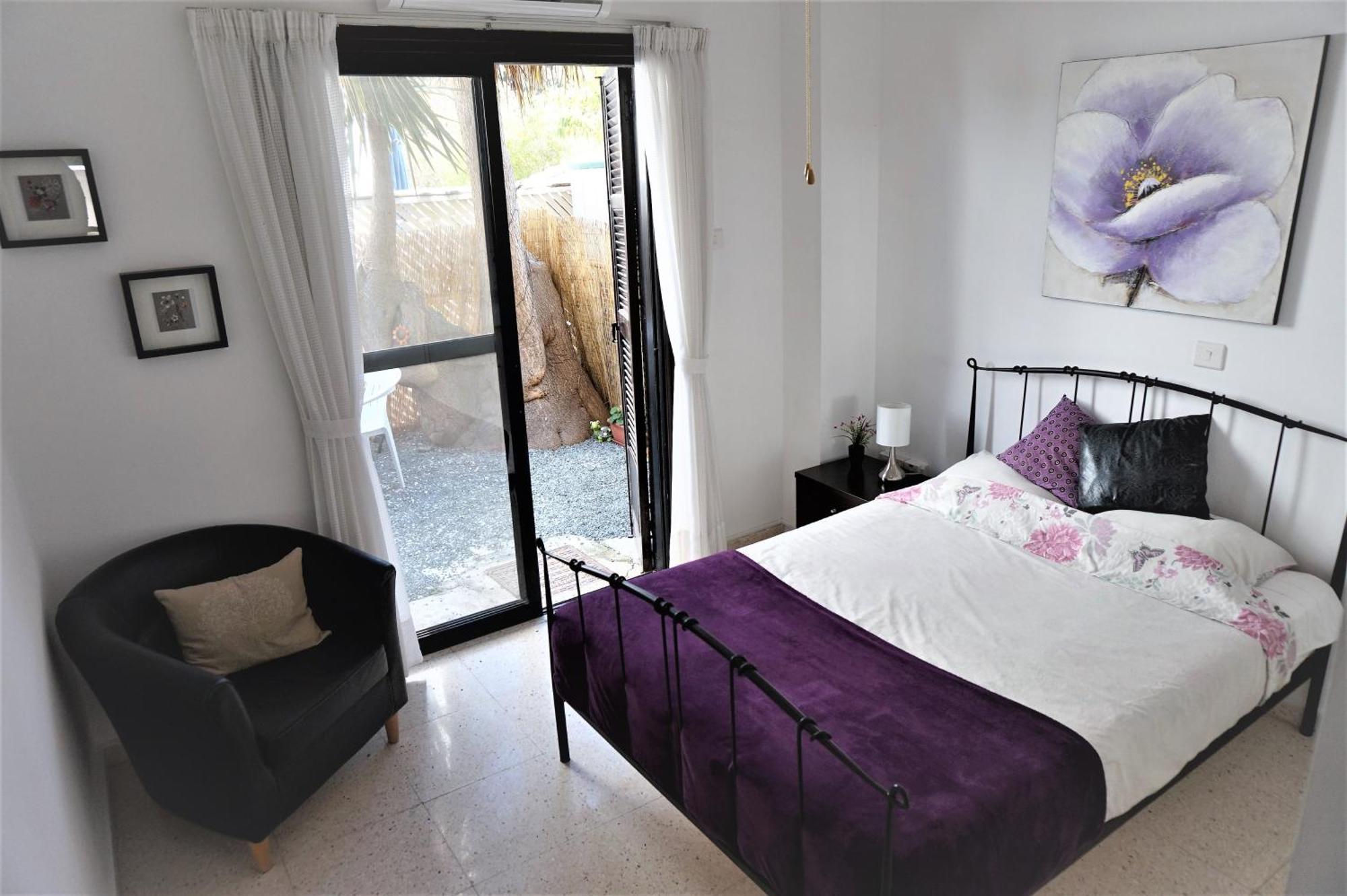 Apartment Ibiscus Gardens Near Beach, Bars & Amenities
